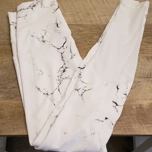 Buffbunny Marble Leggings